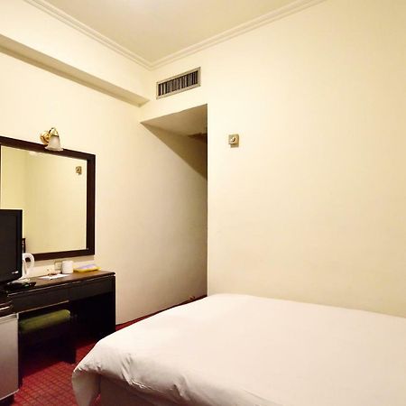 Yuanshin Hotel T'ai-tung Exteriör bild
