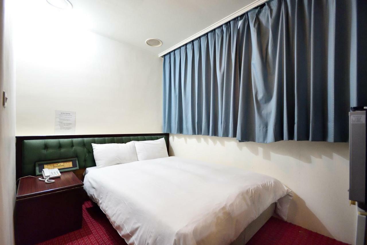 Yuanshin Hotel T'ai-tung Exteriör bild